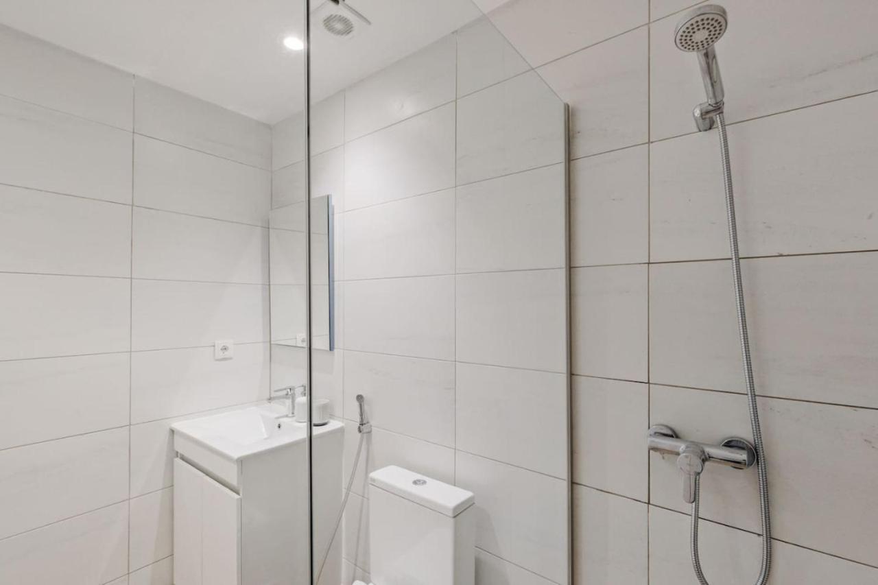 Lovely Fully Equipped Near Subway N3 Lissabon